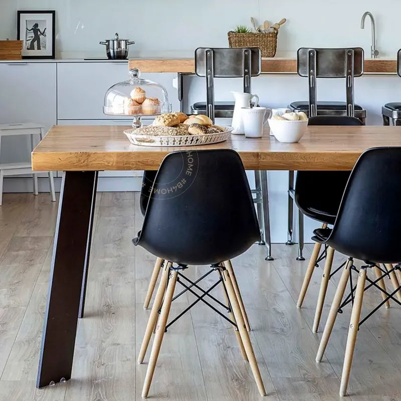 Silla Eames X4 Diseño Living Comedor Cocina X4  Negro